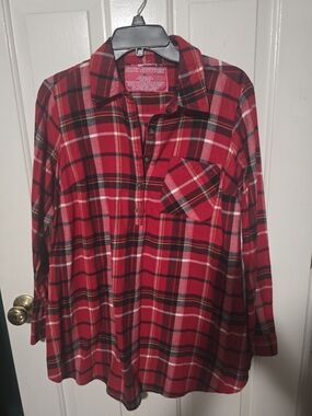 Rustic Outfitters Red Plaid Button-Up Flannel Shirt